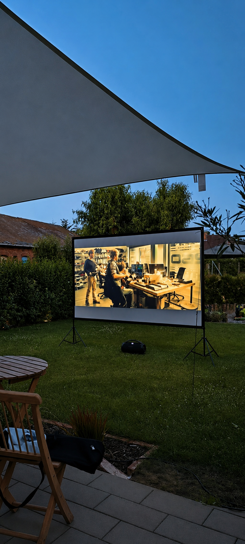 Acer Beamer 5000 ANSI Lumen + Leinwand